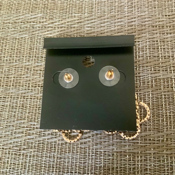 Saks Fifth Avenue EARRINGS🩷NEW Crystal / RED Flower SPARKLING DANGLE PIERCED - Picture 7 of 7